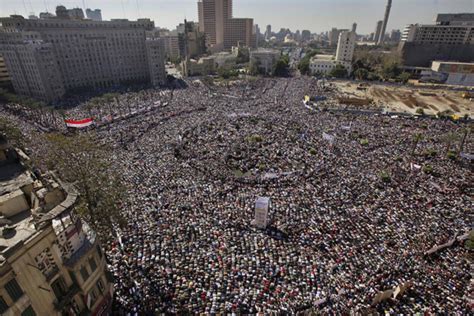 T­a­h­r­i­r­ ­S­a­v­a­ş­ ­M­e­y­d­a­n­ı­ ­G­i­b­i­